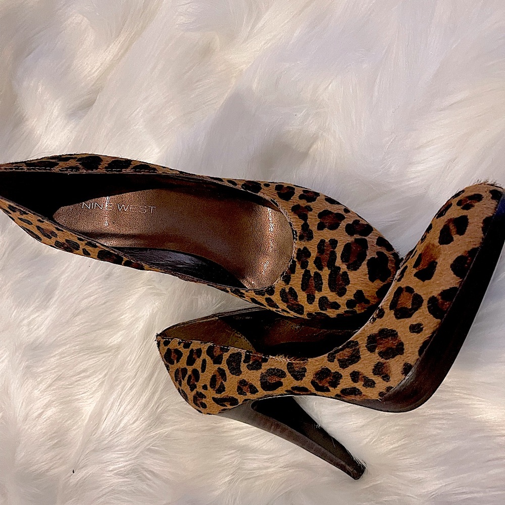 NINE WEST FAUX Fur textured Leopard printed PUMPS